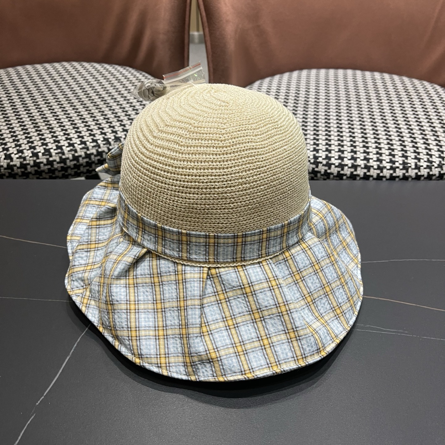 Burberry hat
