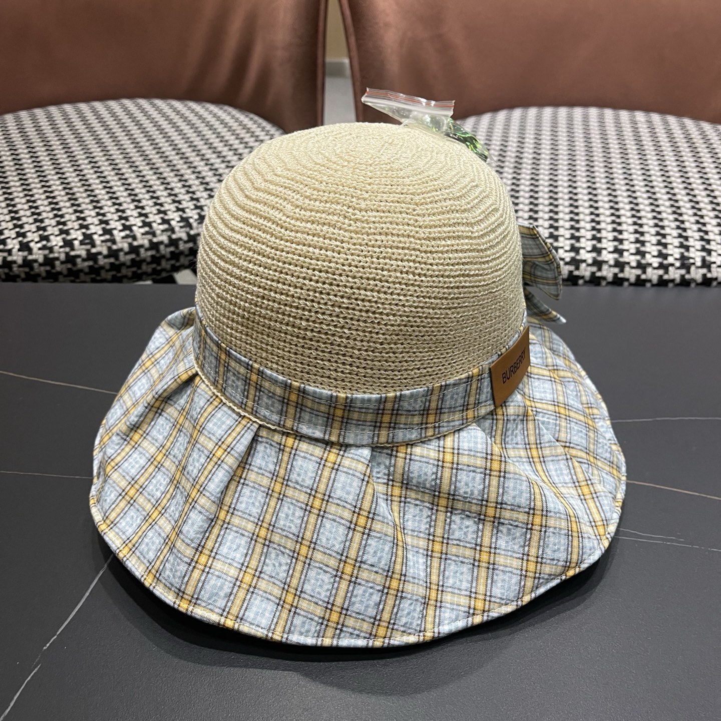 Burberry hat