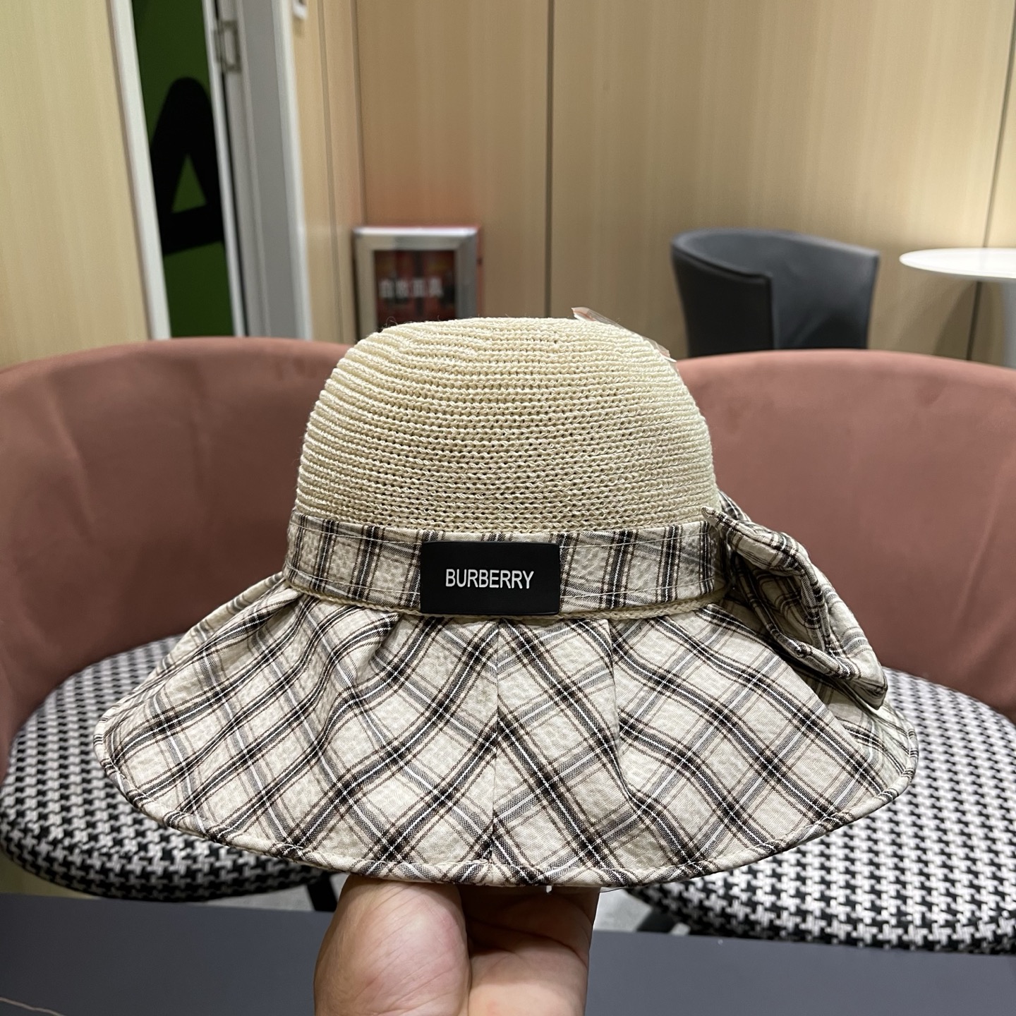 Burberry hat