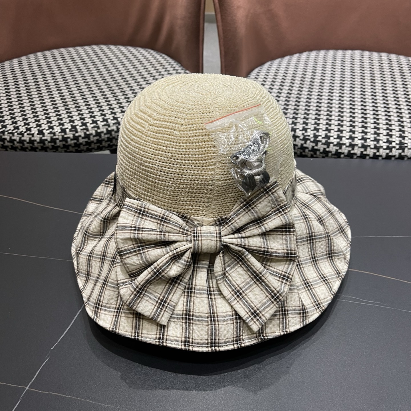 Burberry hat