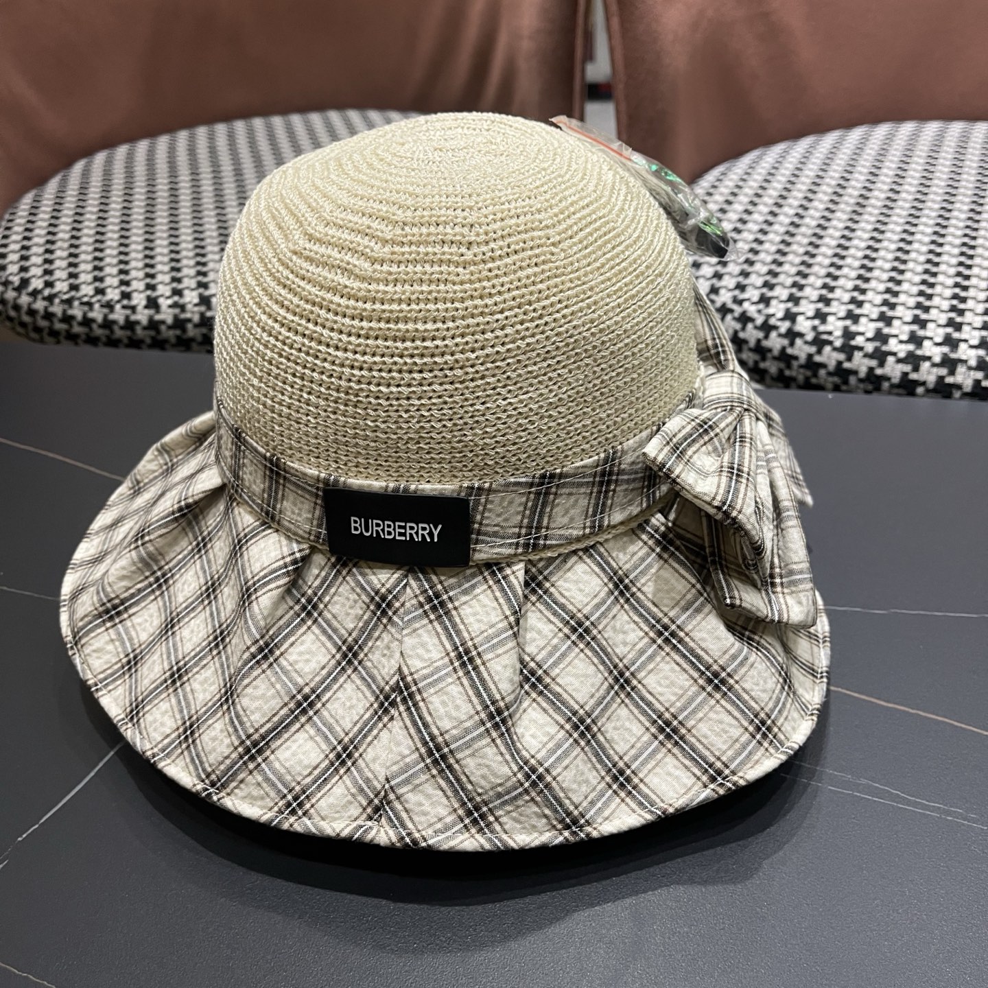 Burberry hat