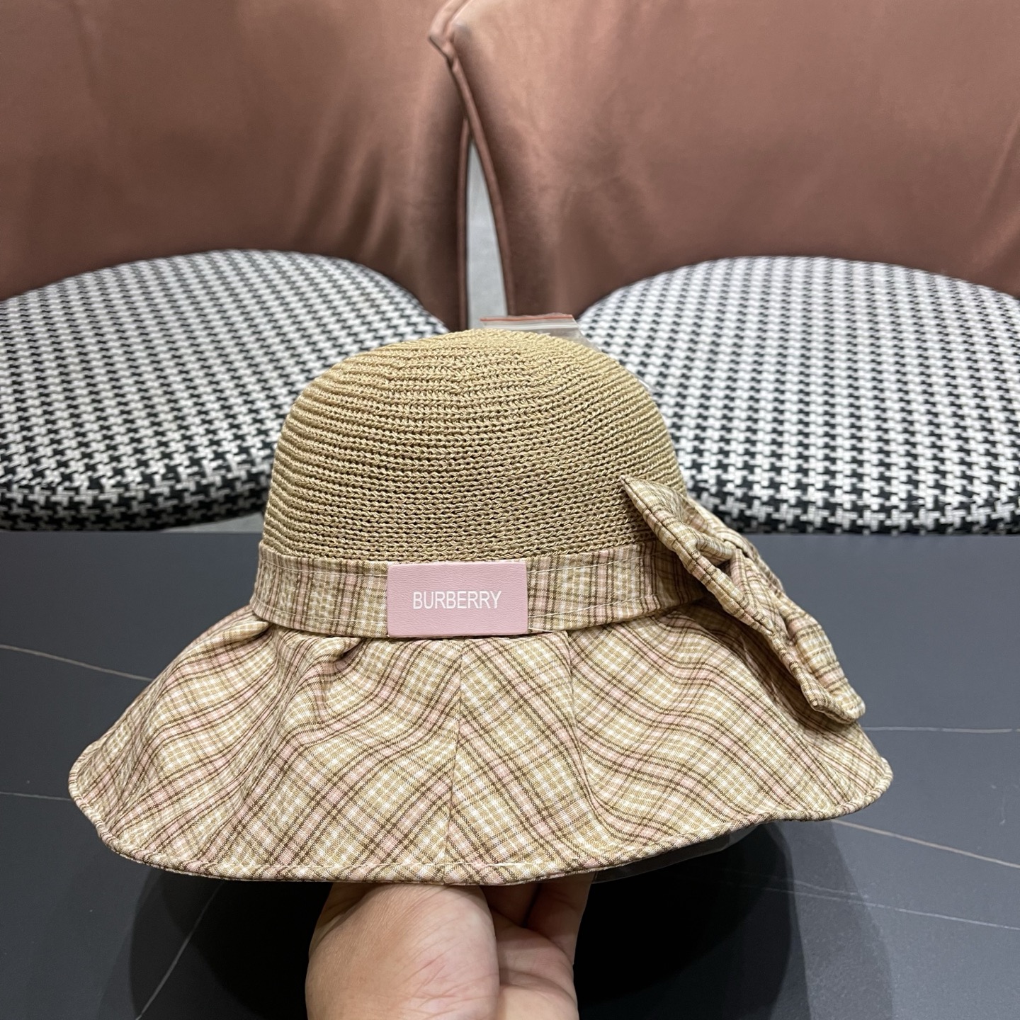Burberry hat