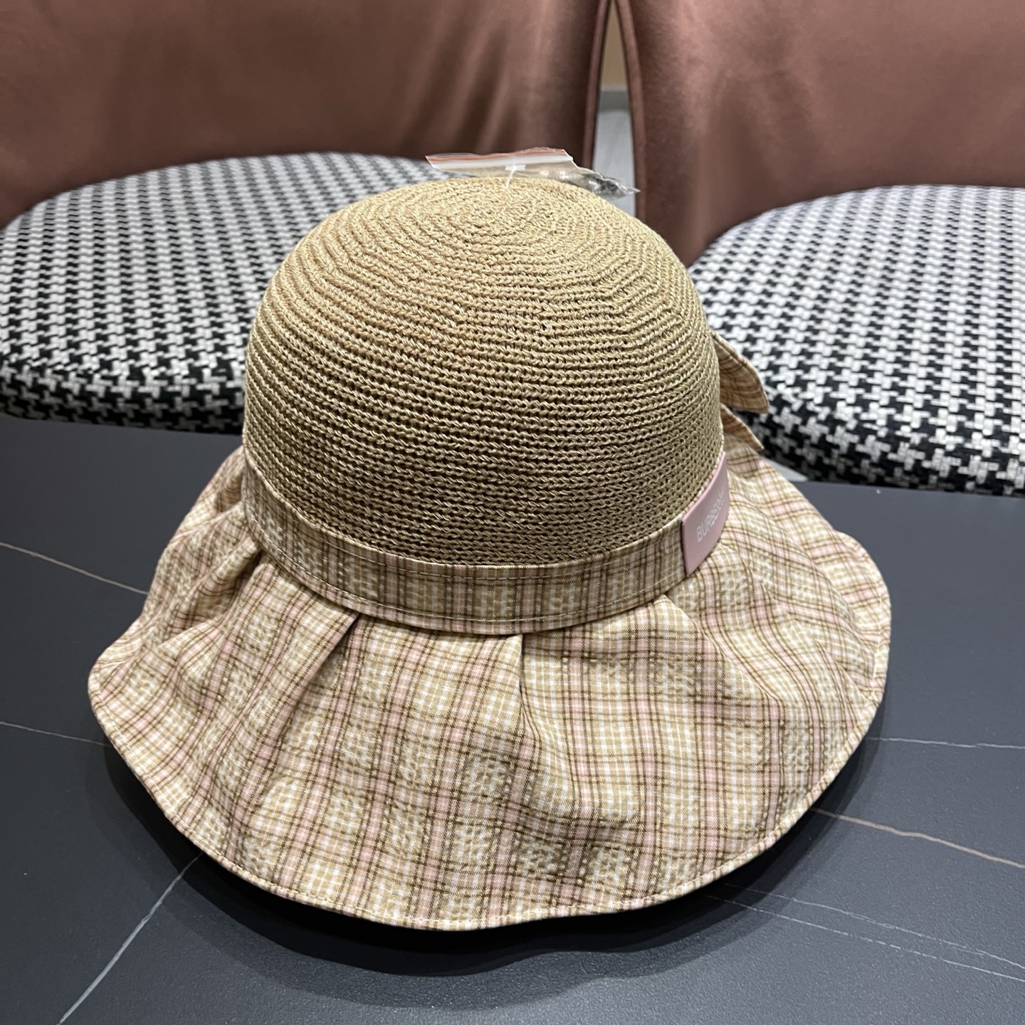 Burberry hat