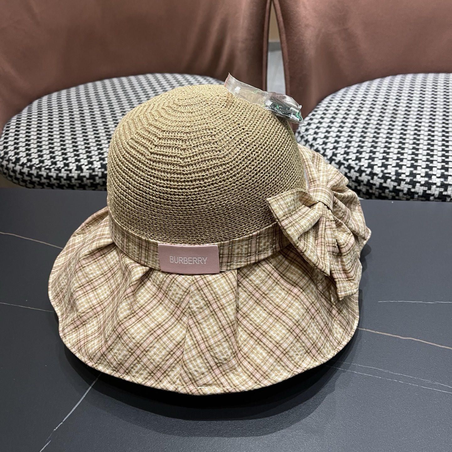 Burberry hat