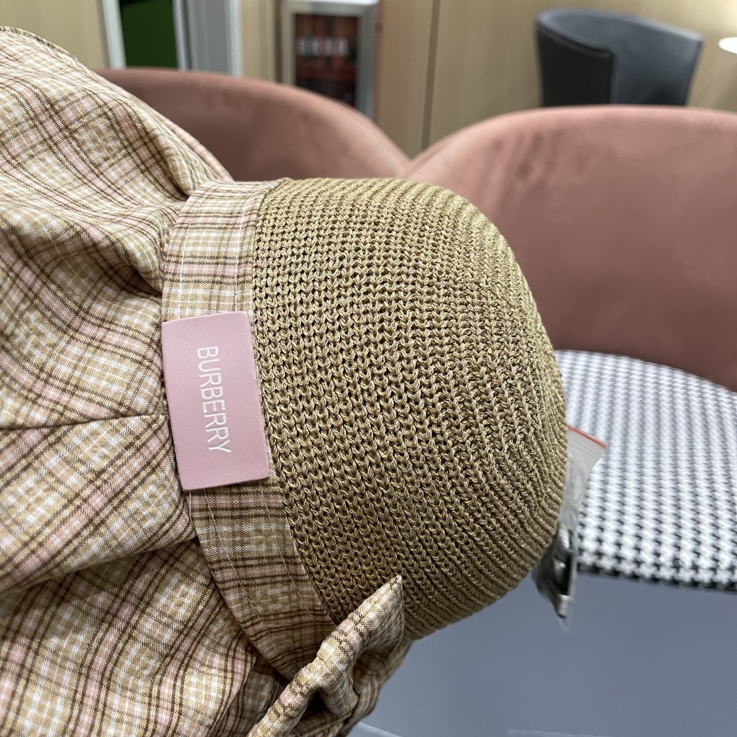 Burberry hat