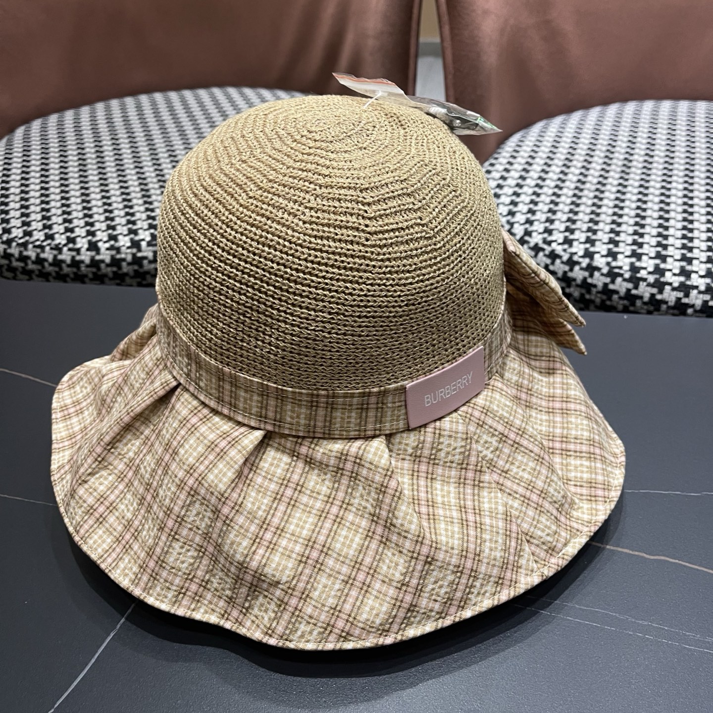 Burberry hat