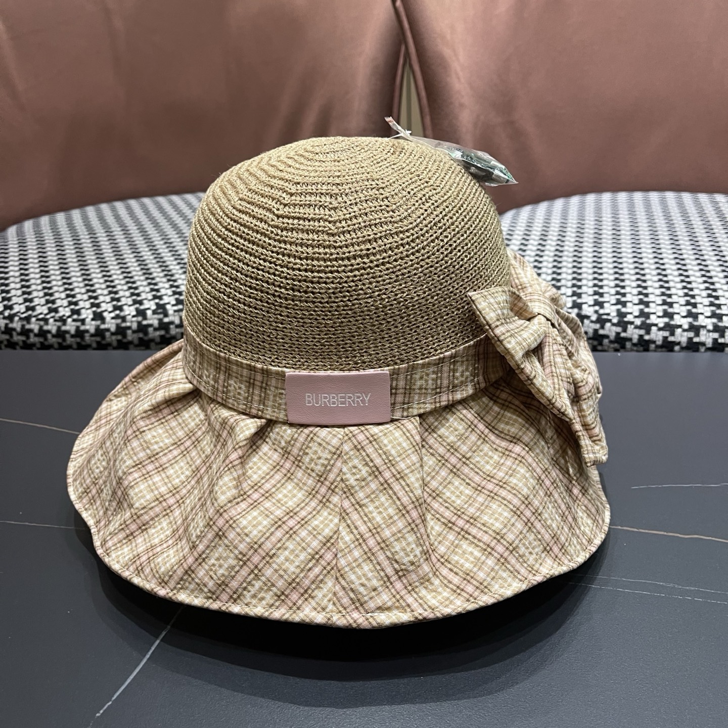Burberry hat