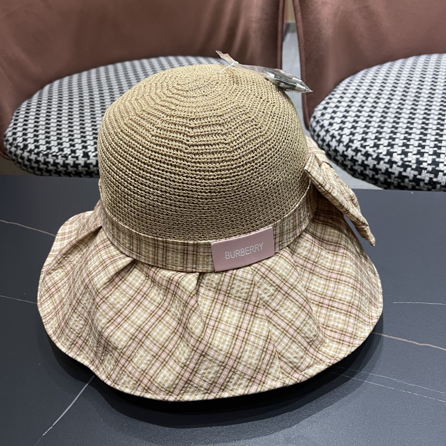 Burberry hat