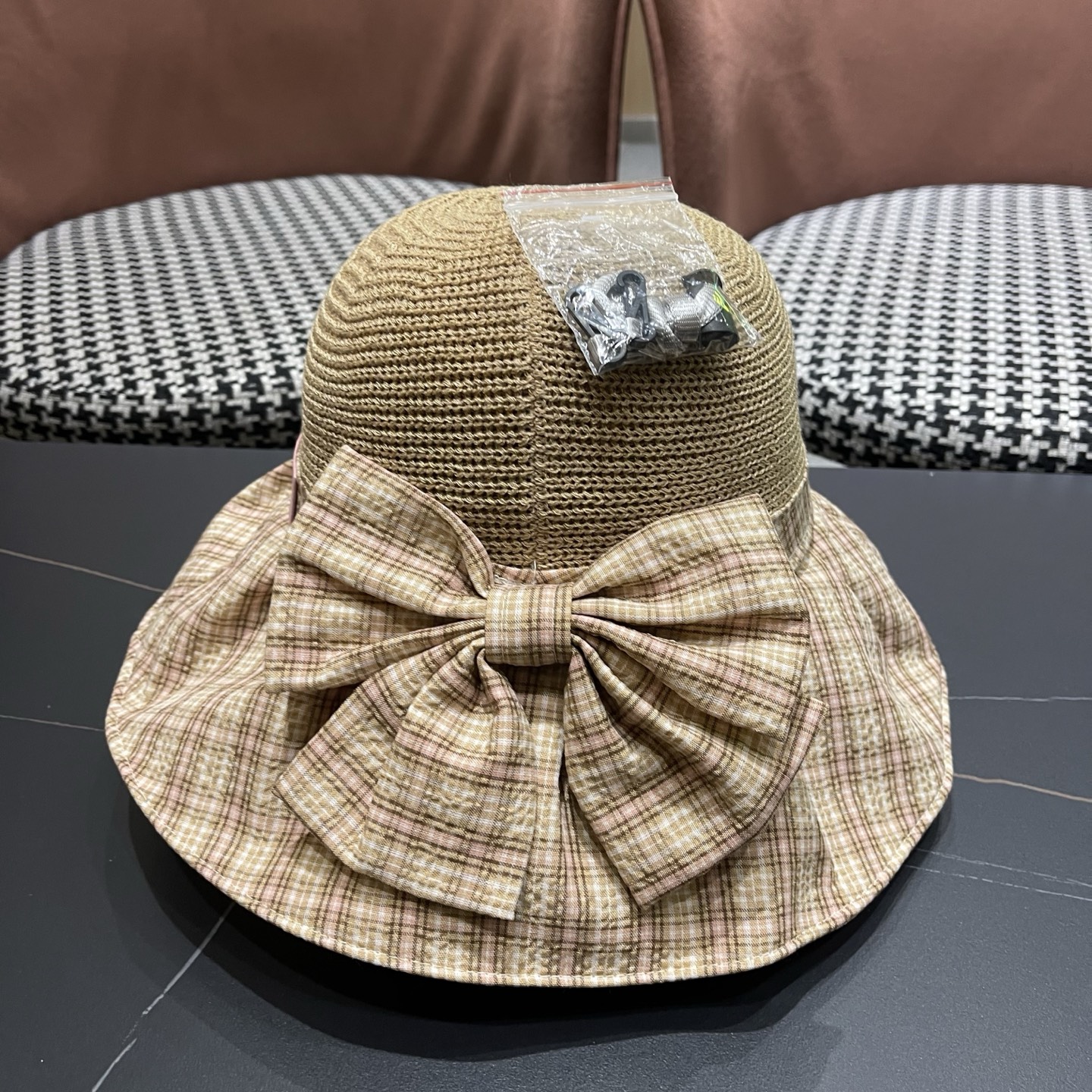Burberry hat