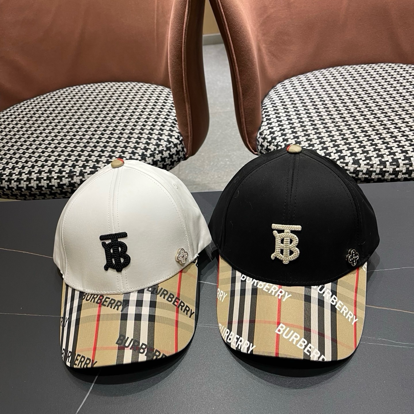 Burberry hat