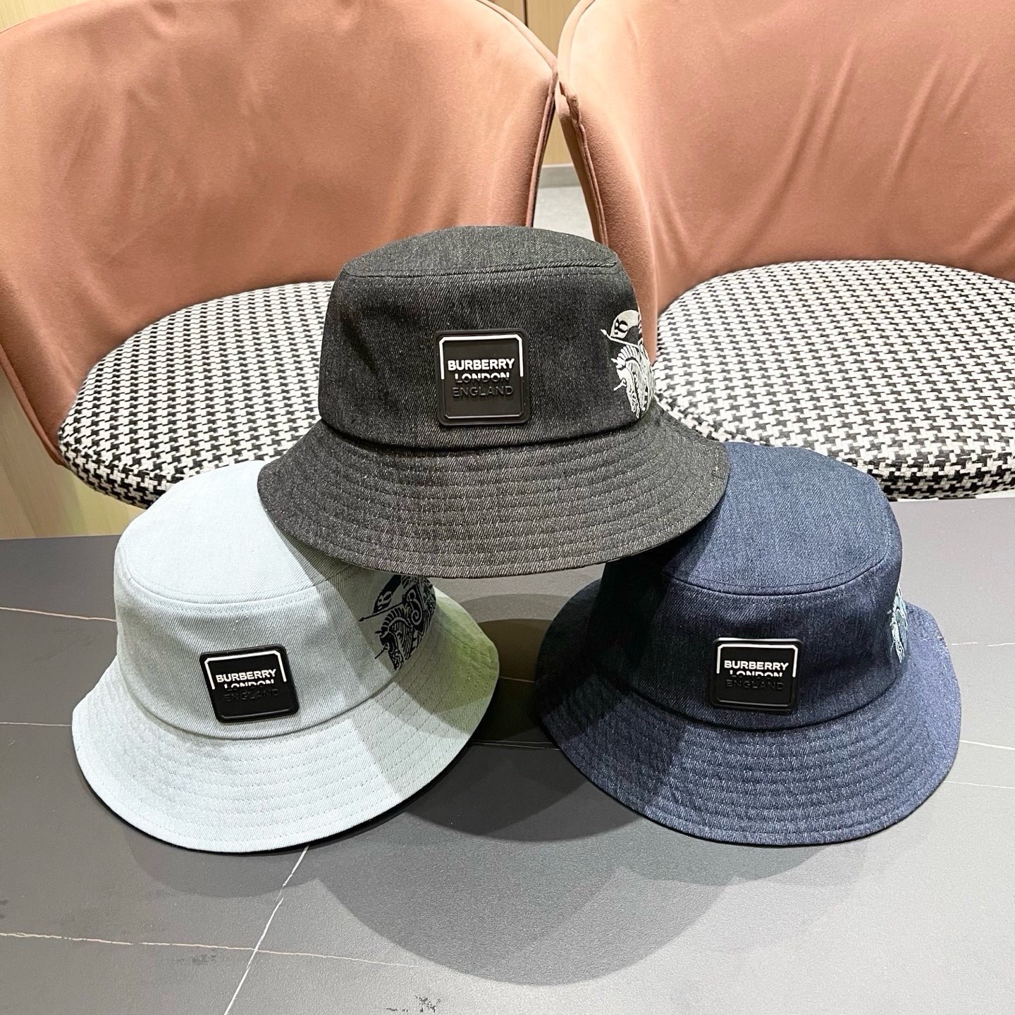 Burberry hat