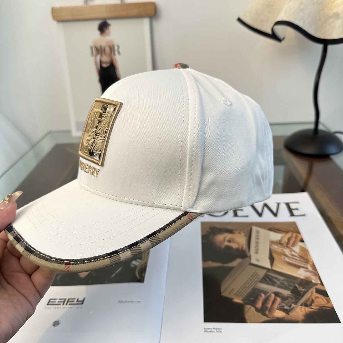 Burberry hat