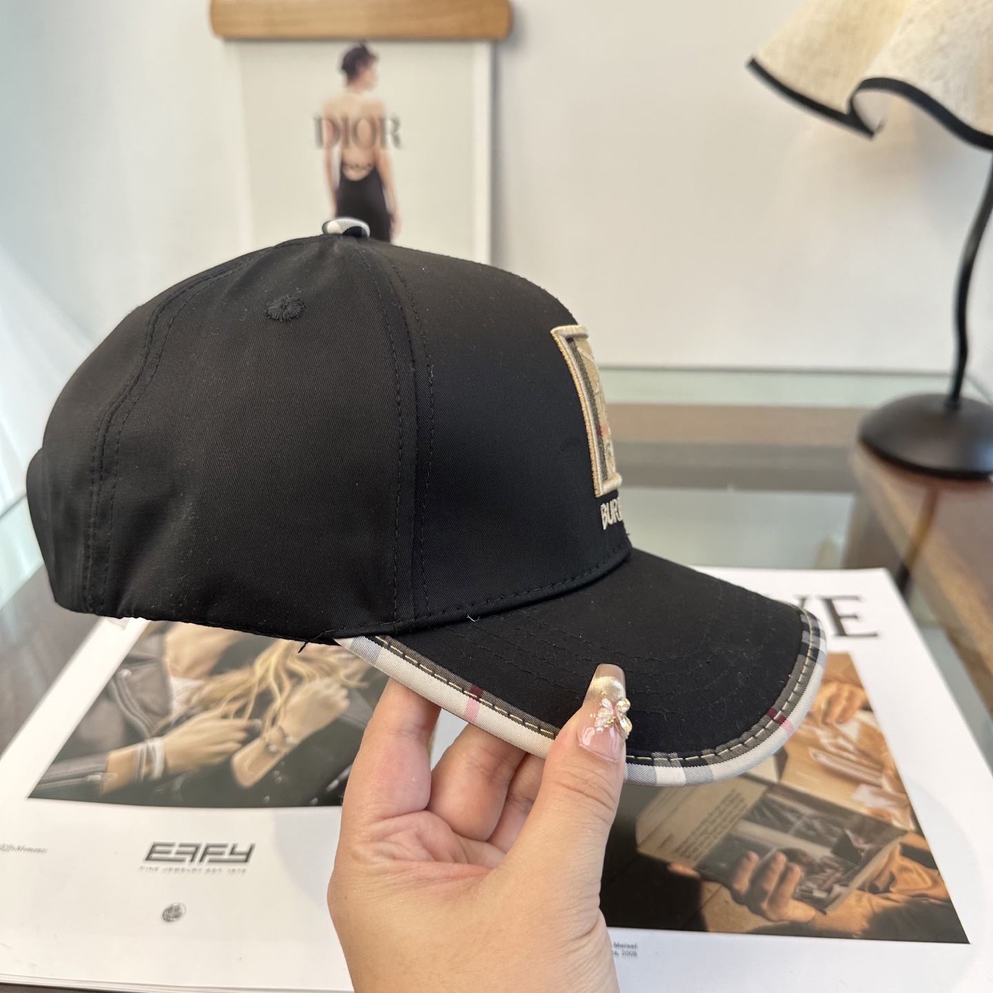 Burberry hat