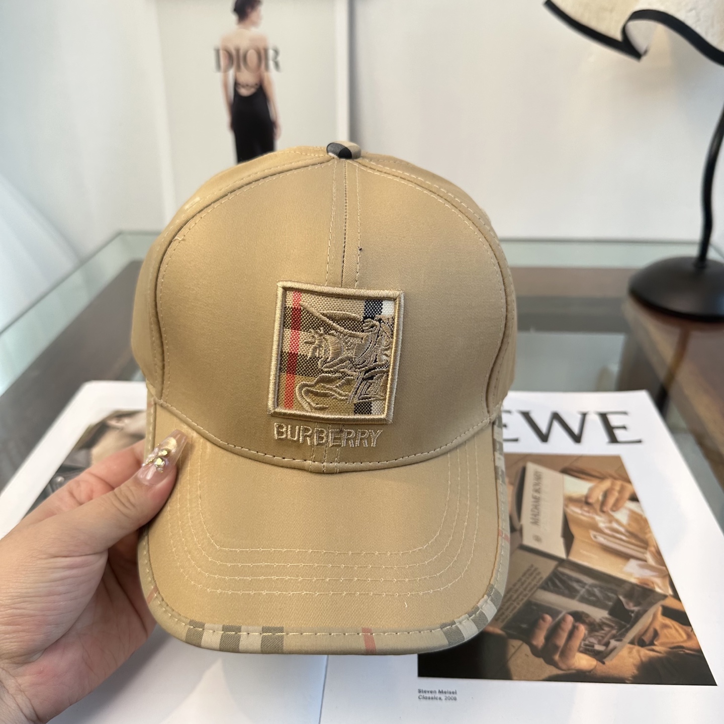 Burberry hat