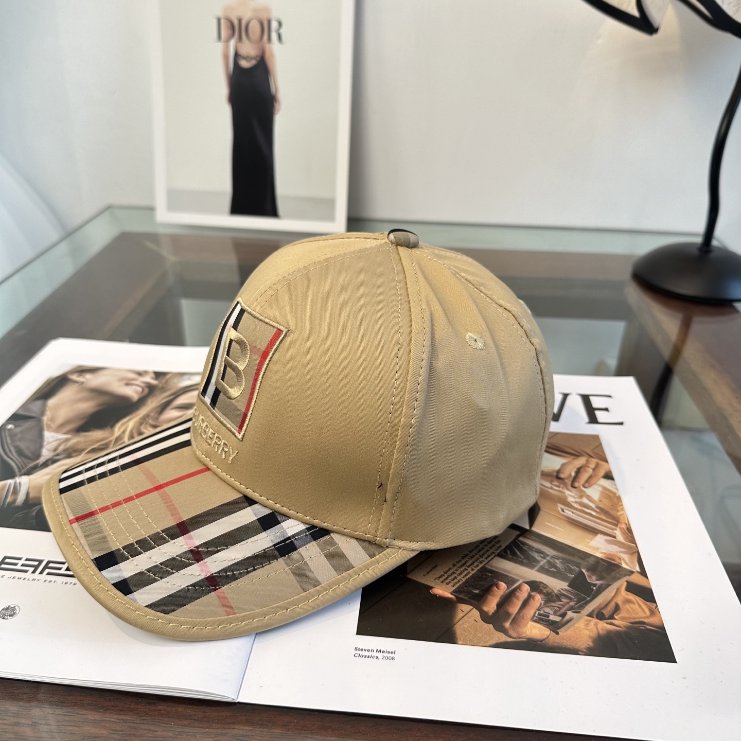 Burberry hat