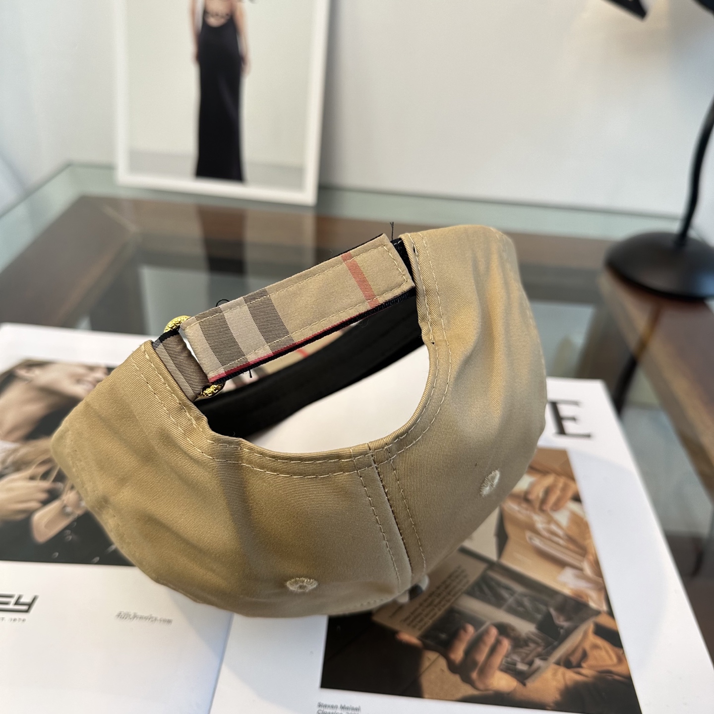 Burberry hat