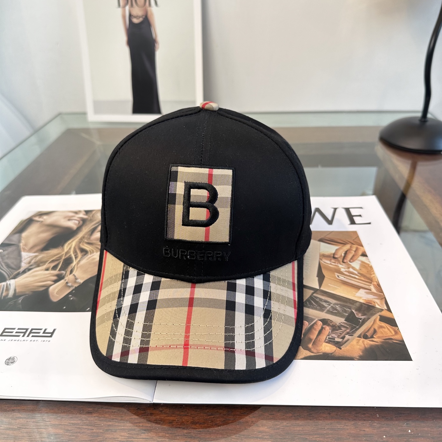 Burberry hat