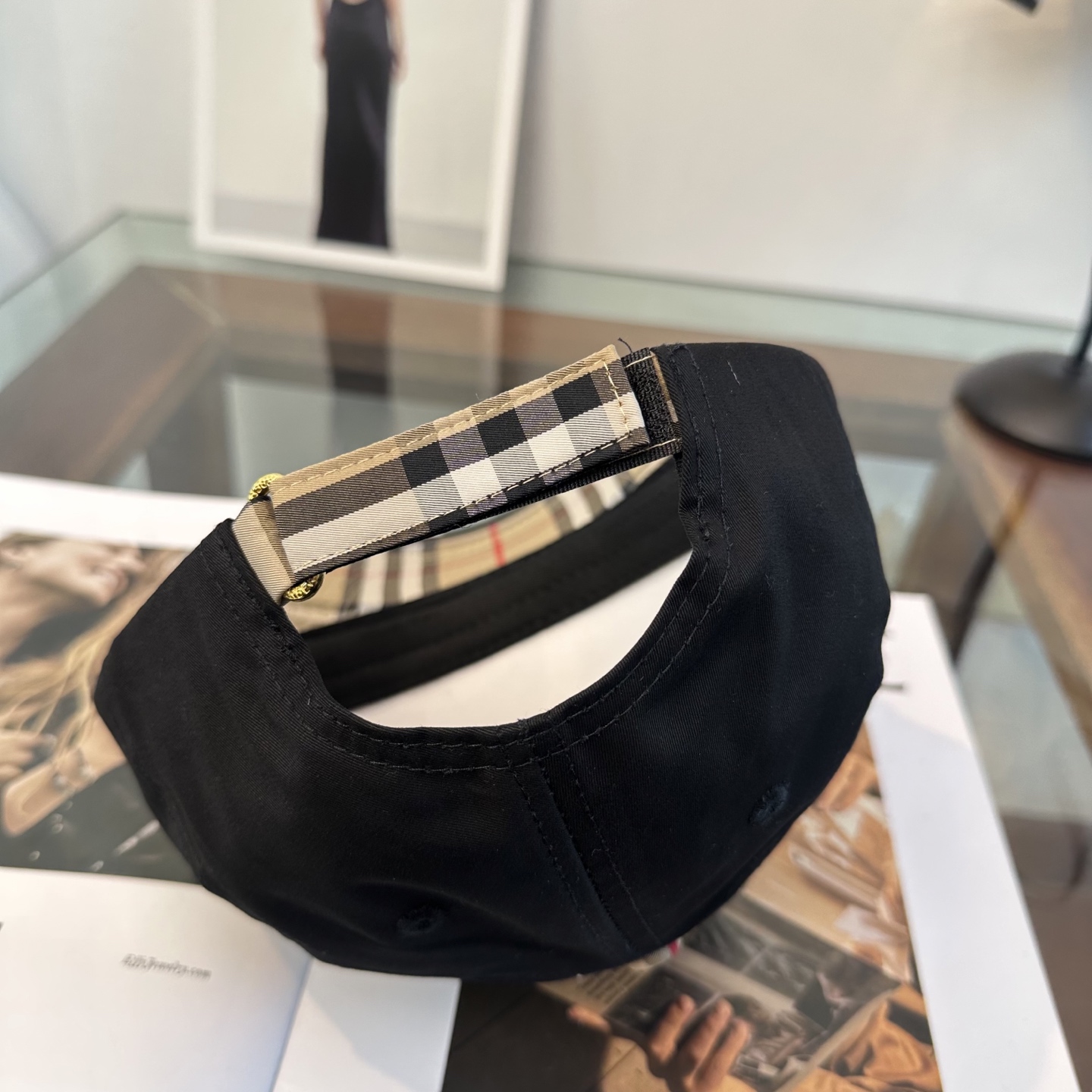 Burberry hat