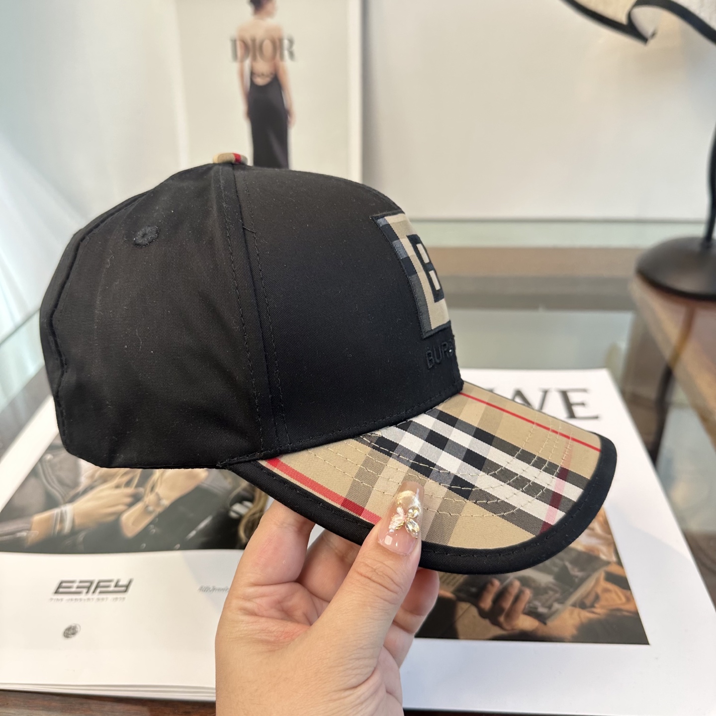Burberry hat