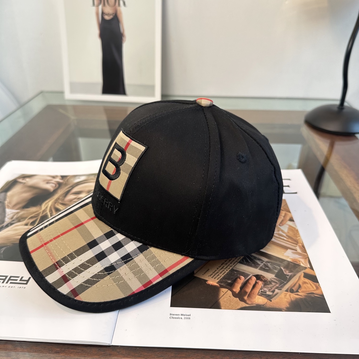 Burberry hat