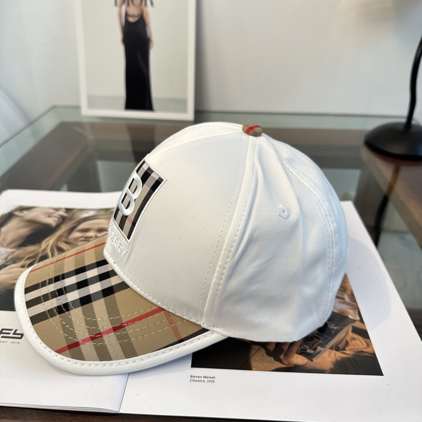 Burberry hat