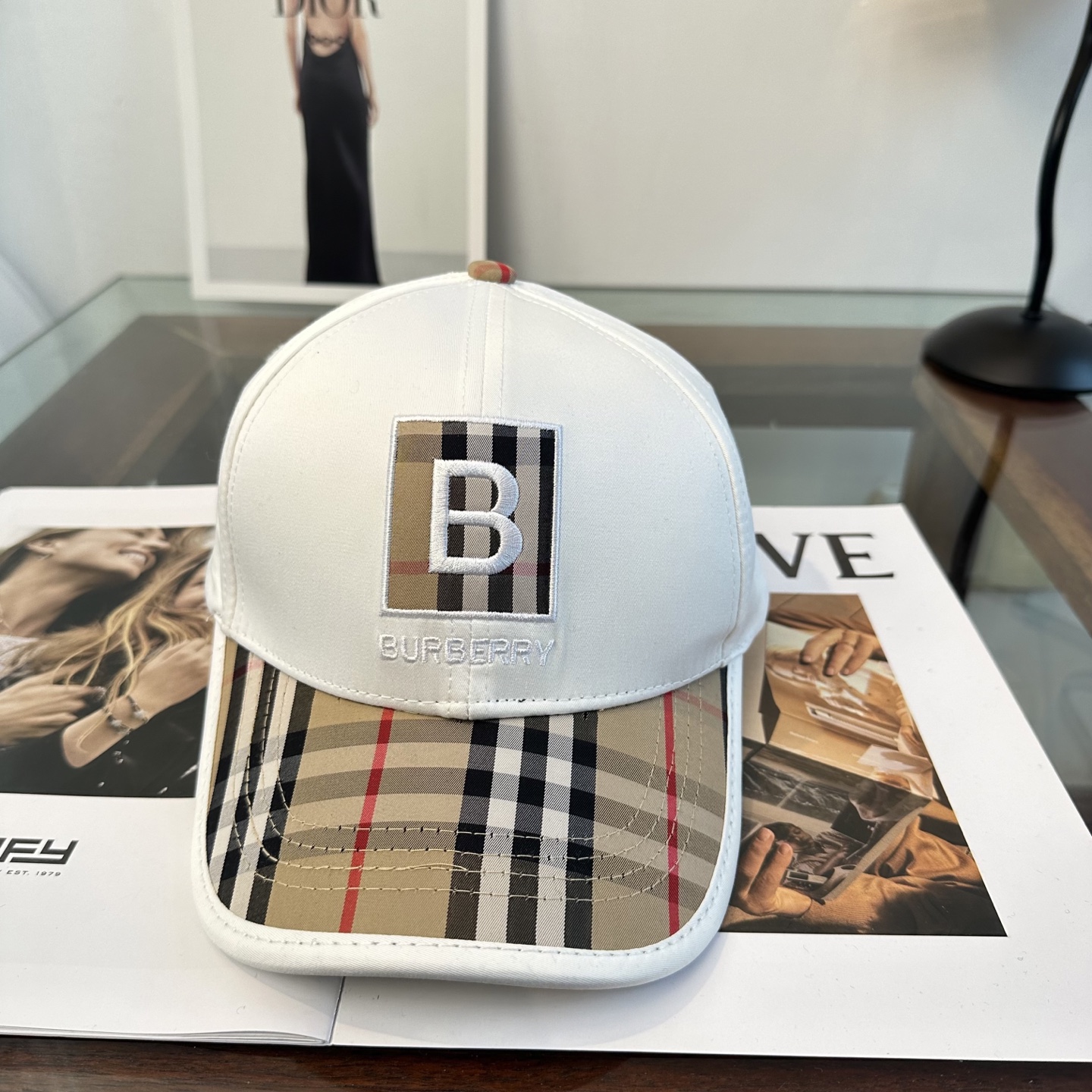Burberry hat