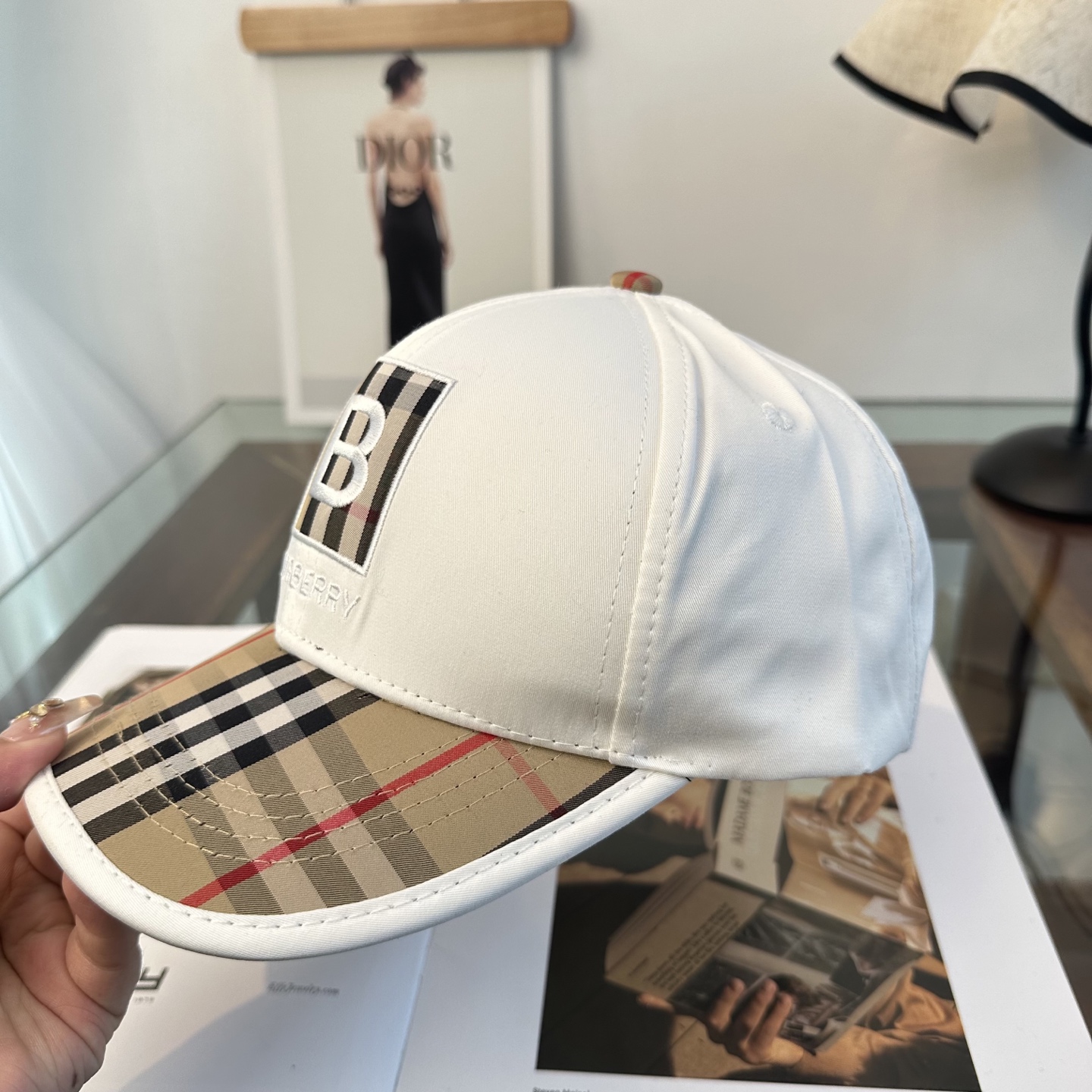 Burberry hat