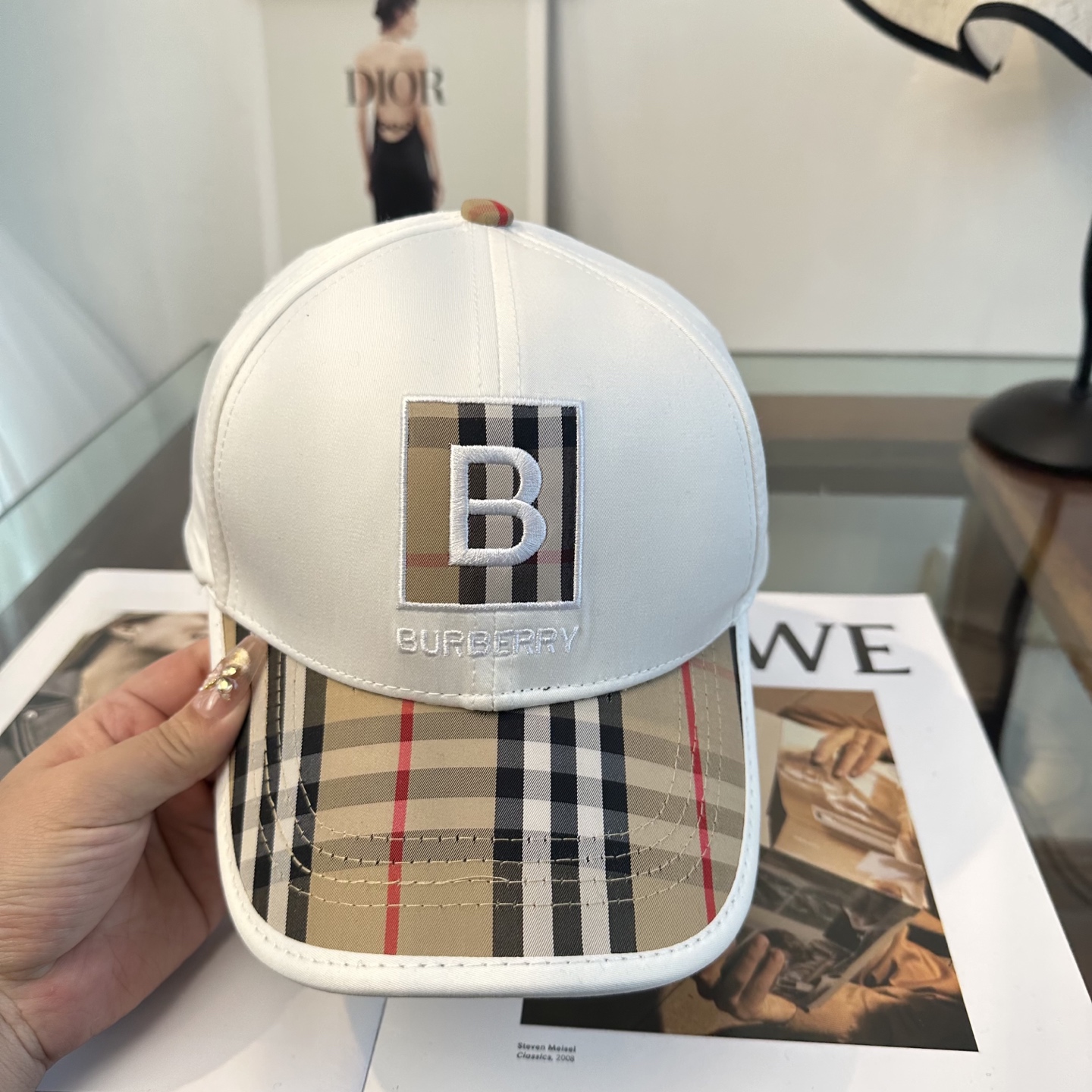 Burberry hat