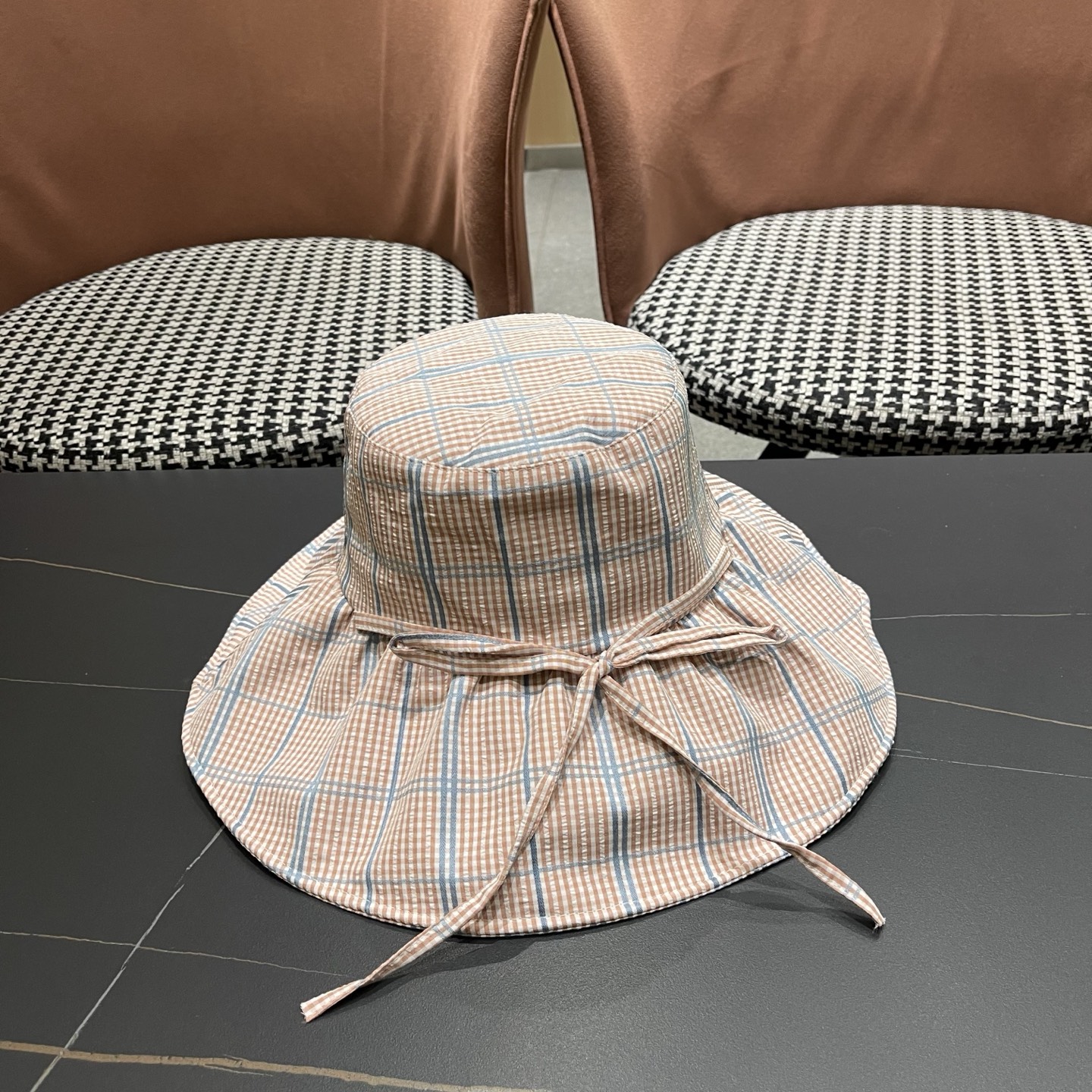 Burberry hat