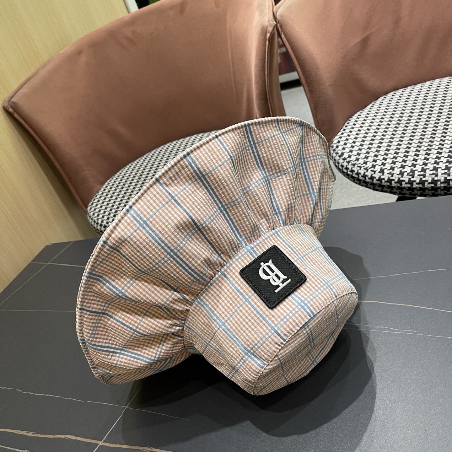 Burberry hat
