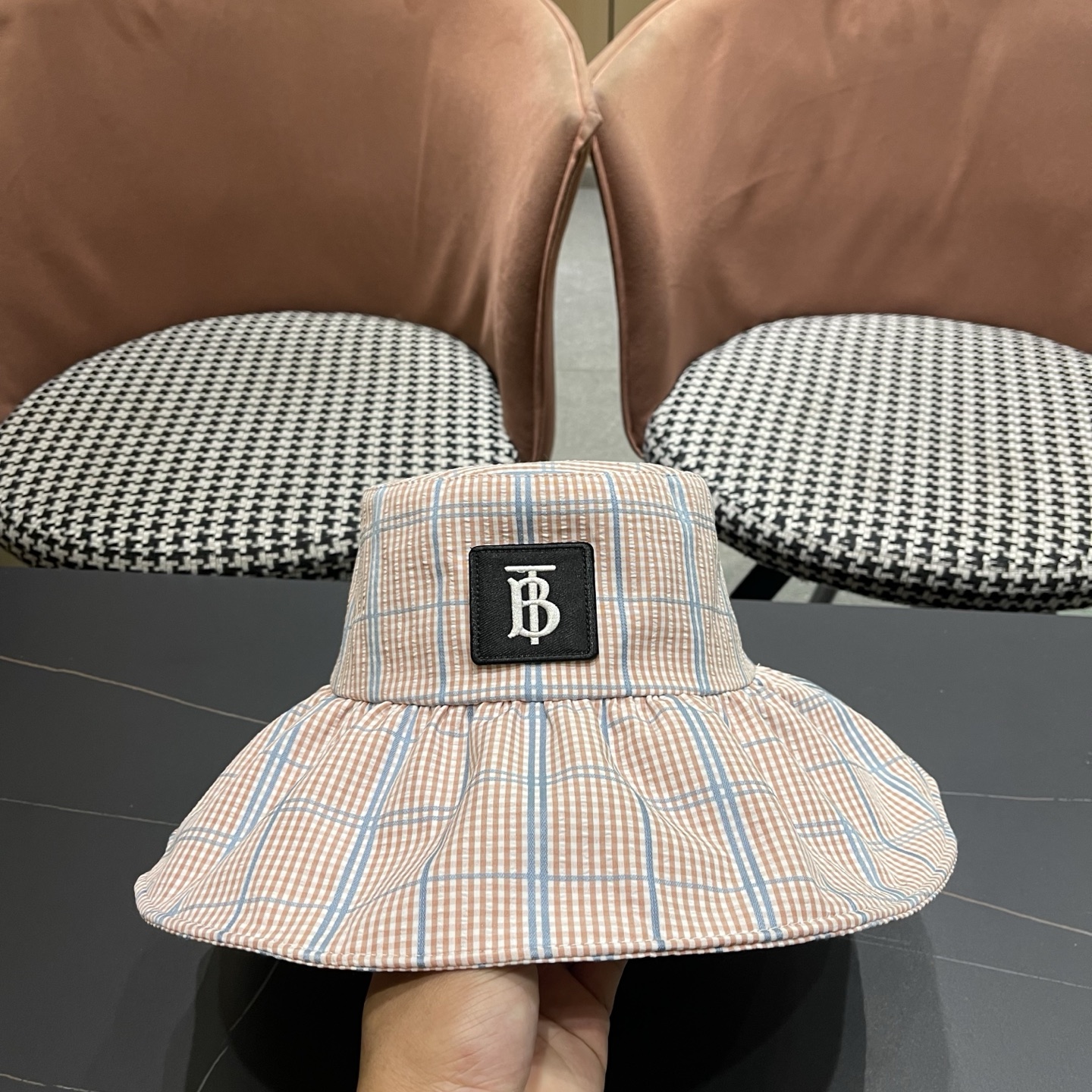 Burberry hat