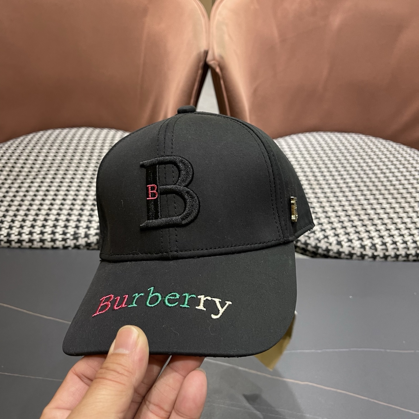 Burberry hat