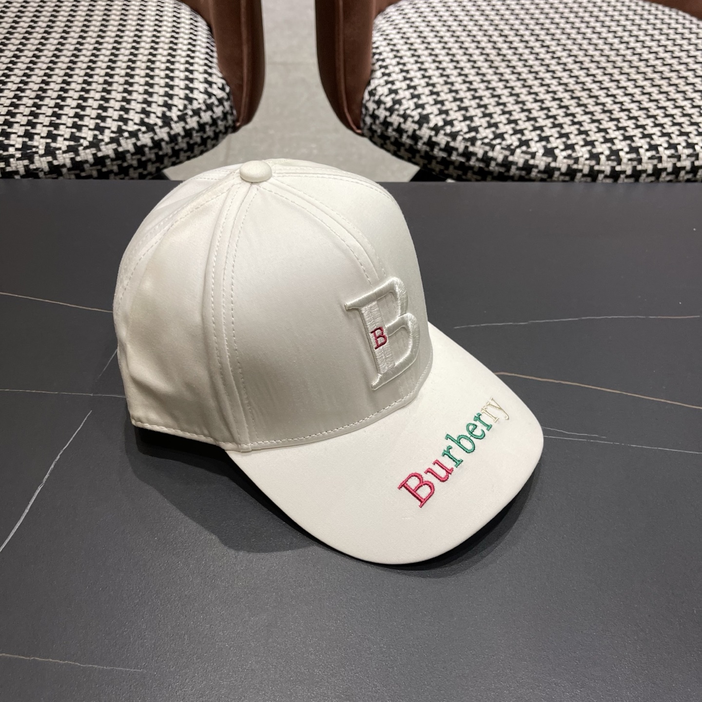 Burberry hat