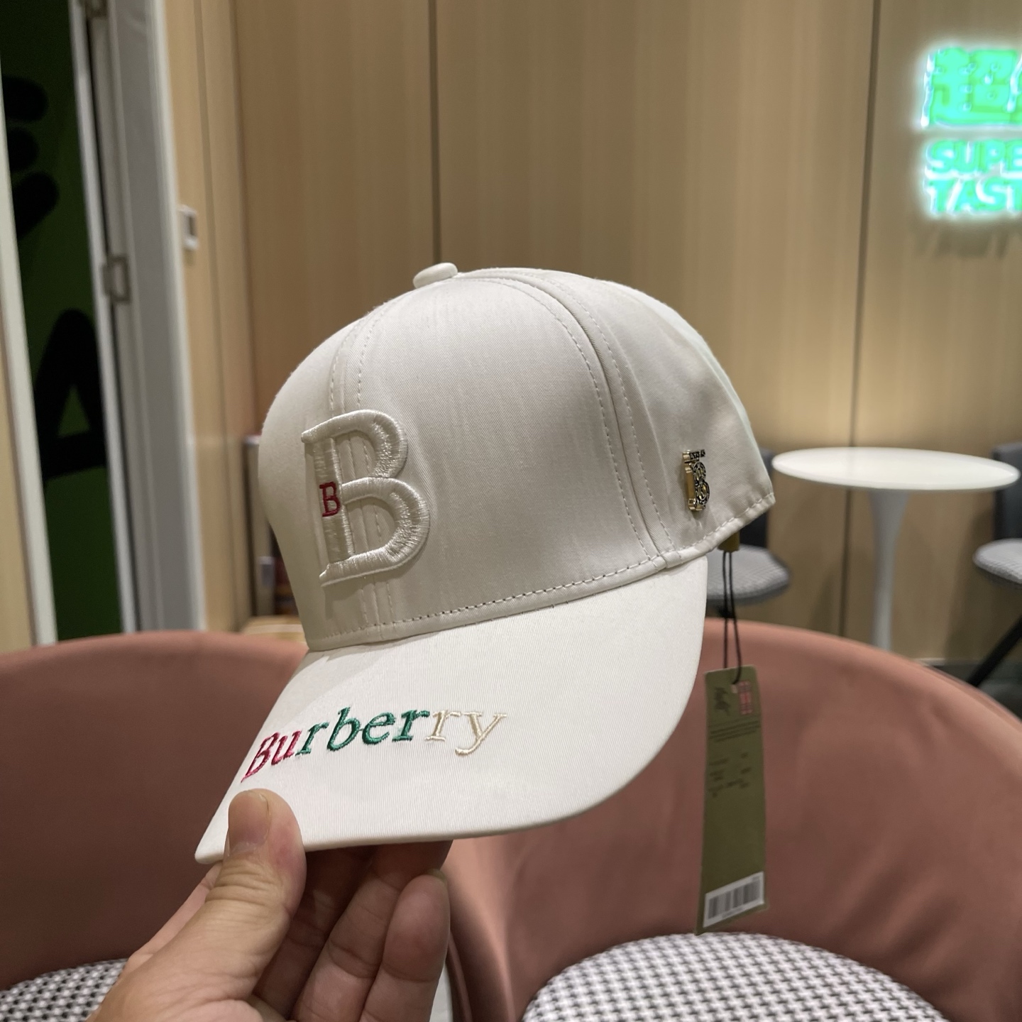 Burberry hat