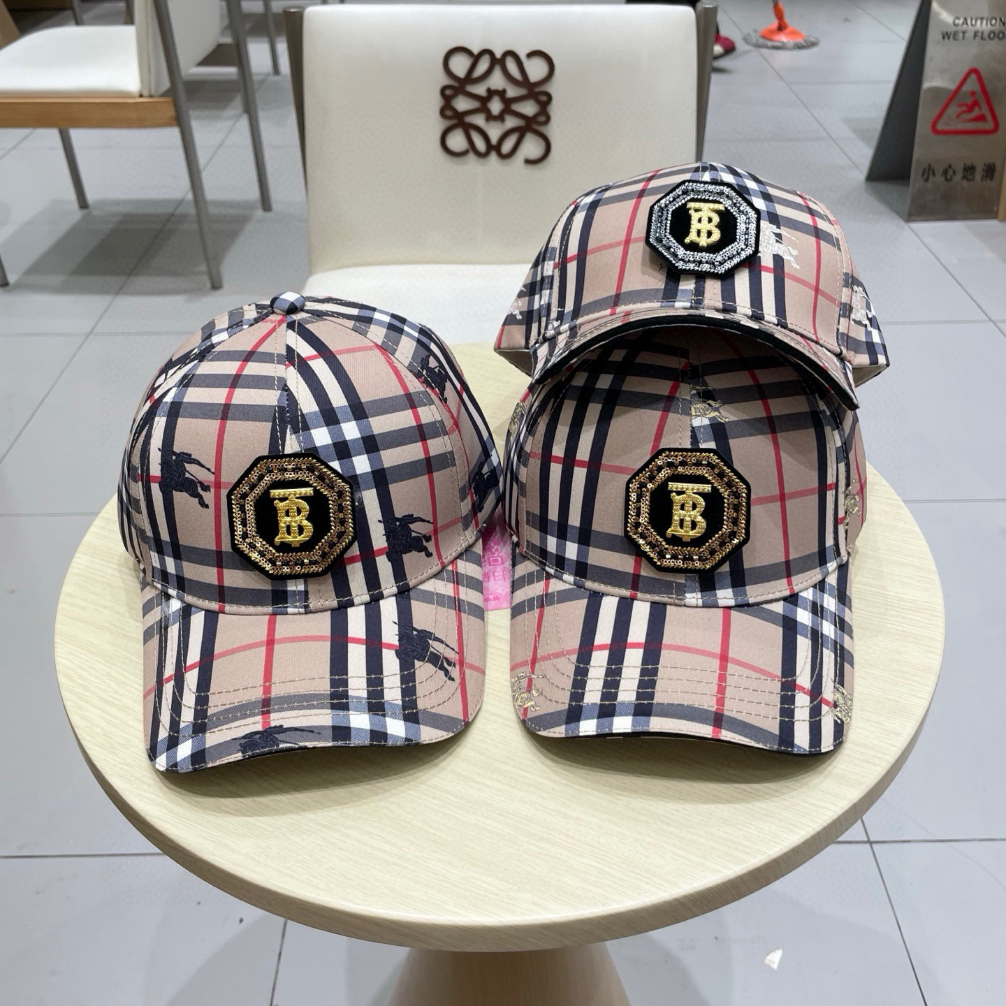 Burberry hat