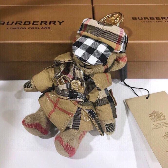 Burberry hat
