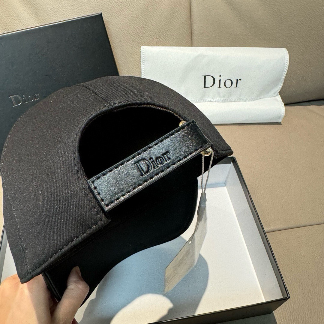 Dior hat