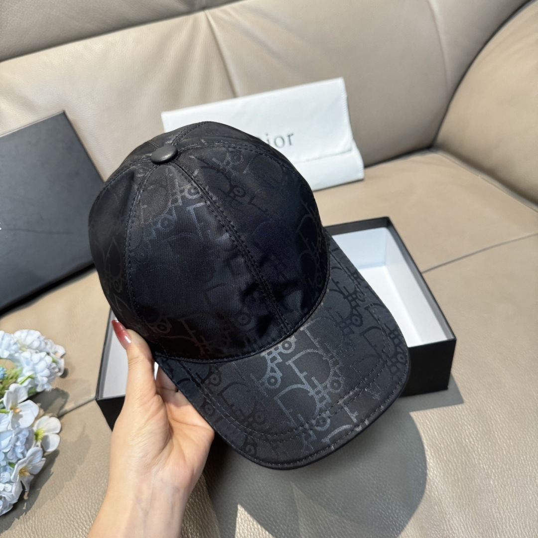 Dior hat