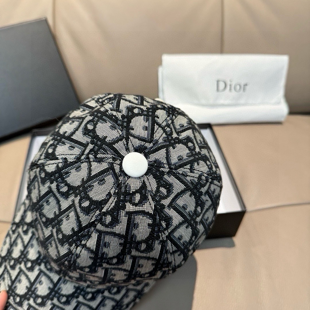 Dior hat