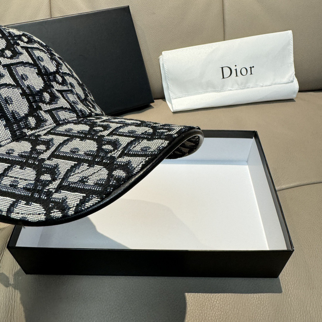 Dior hat