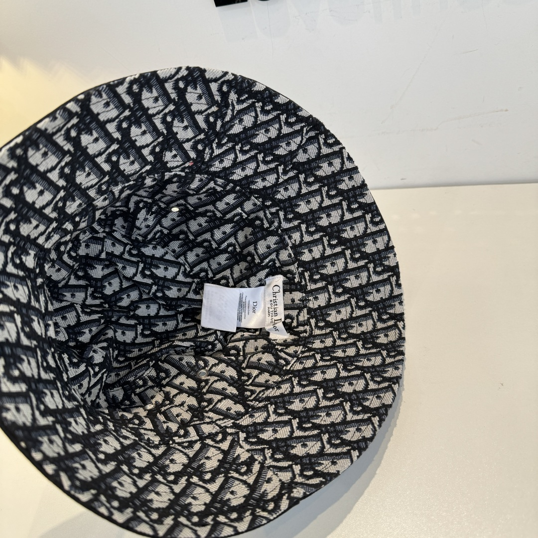 Dior hat
