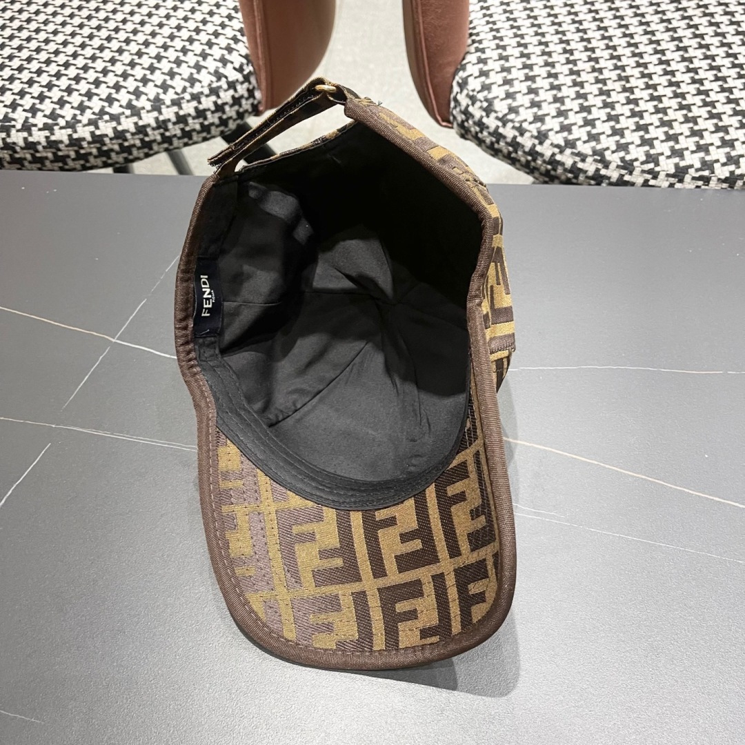 Fendi hat