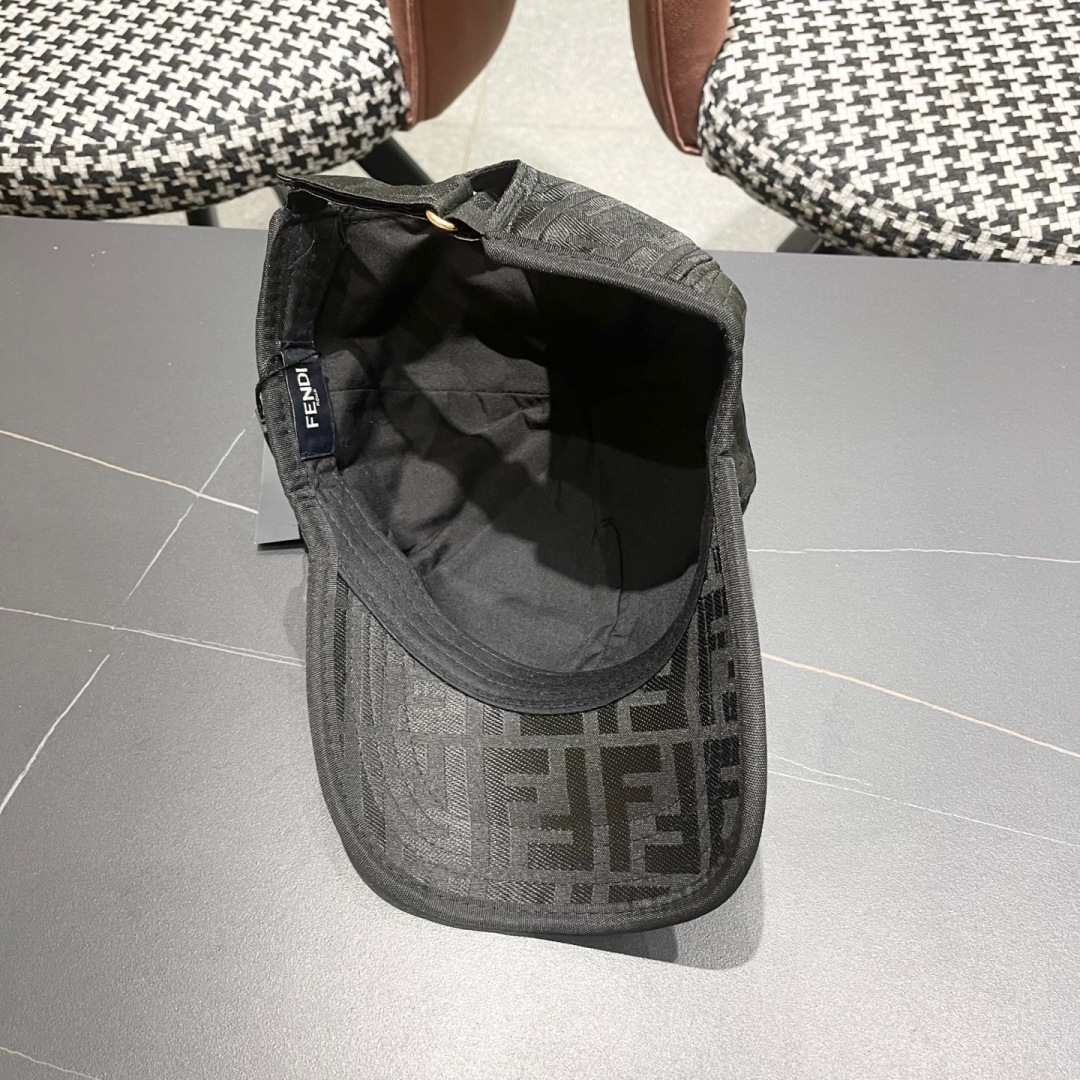 Fendi hat