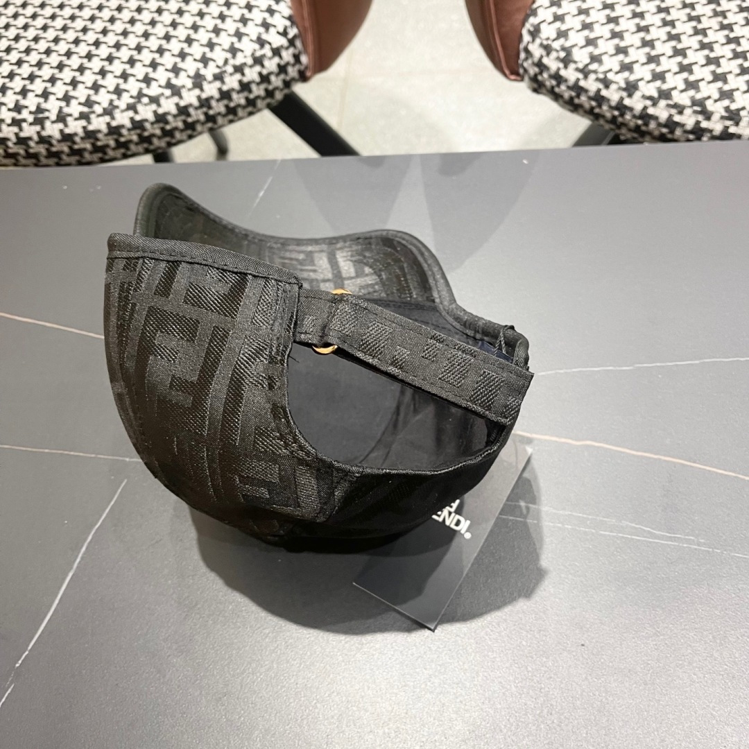 Fendi hat