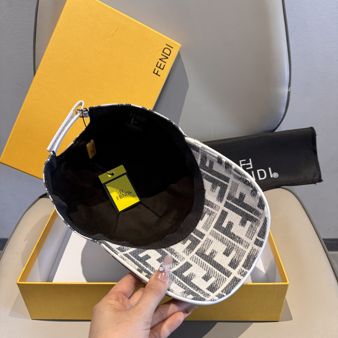 Fendi hat