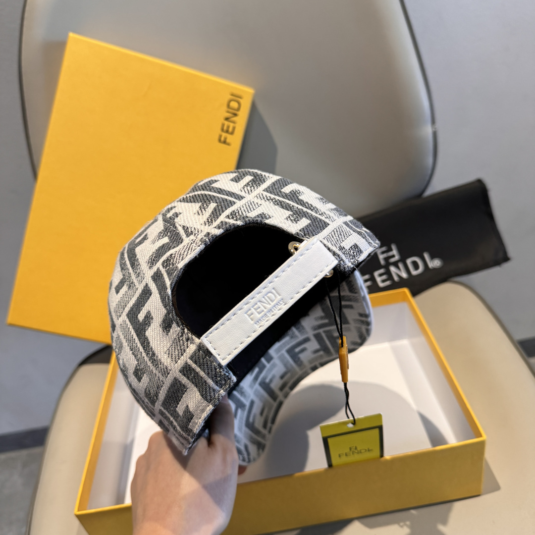 Fendi hat
