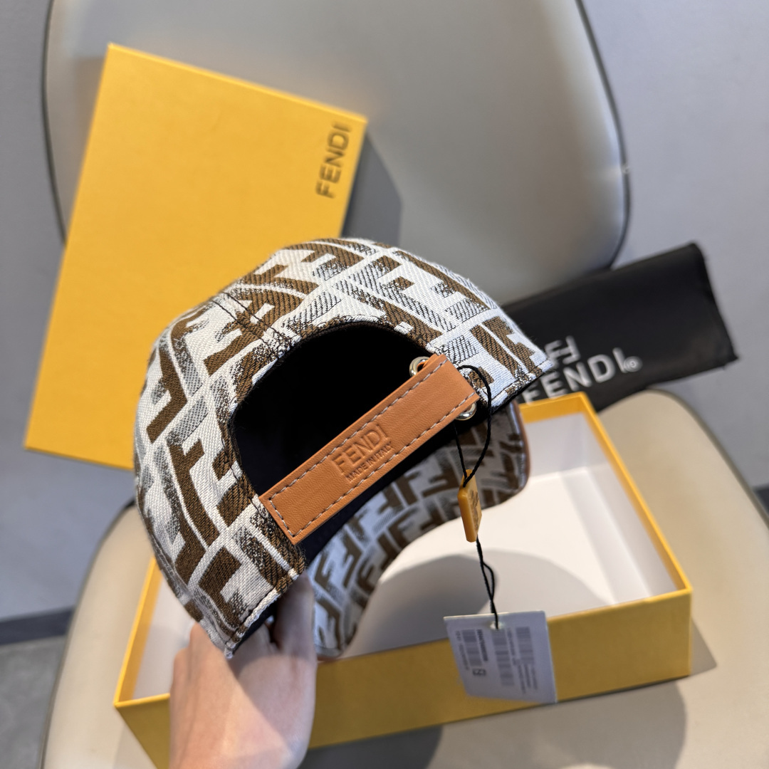 Fendi hat