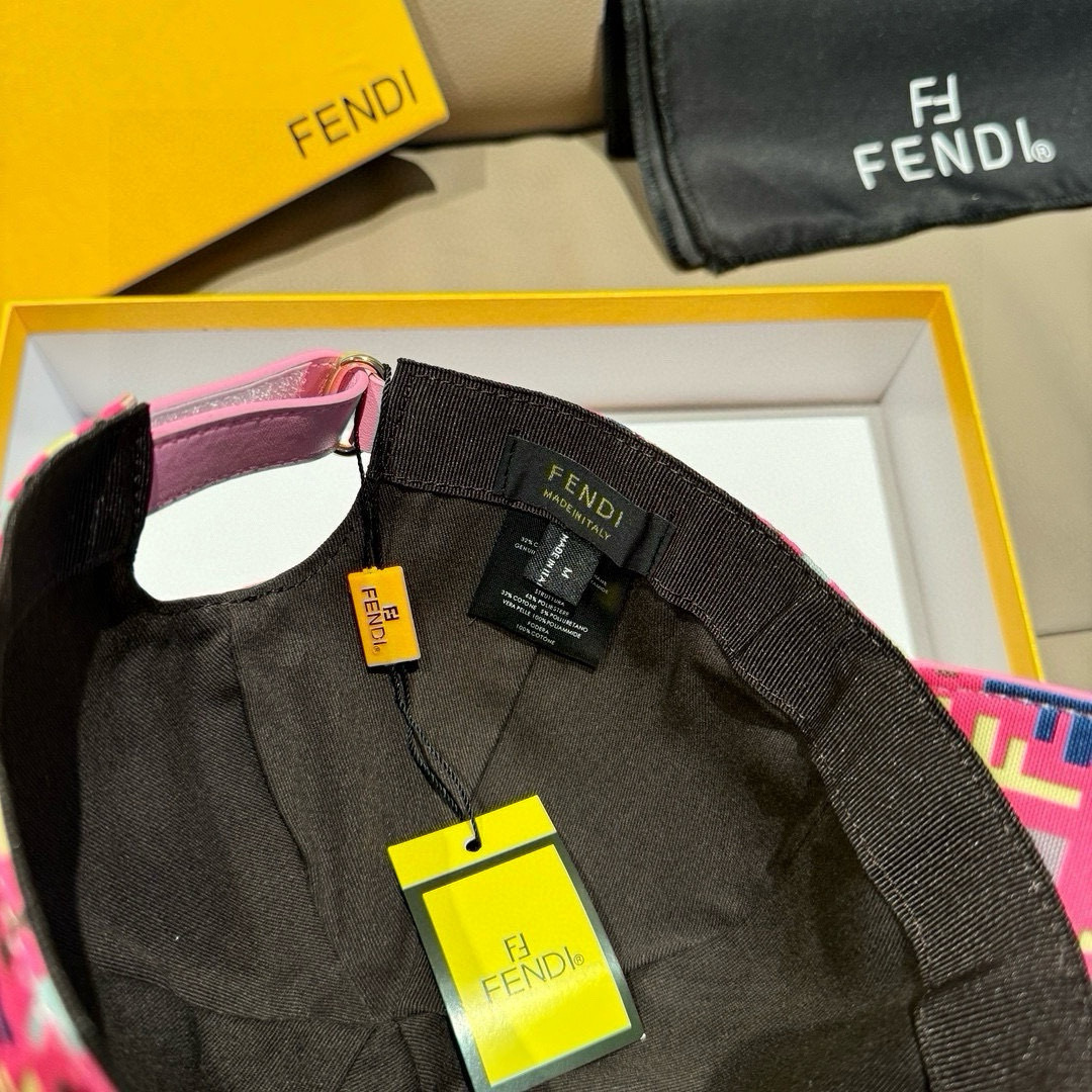 Fendi hat
