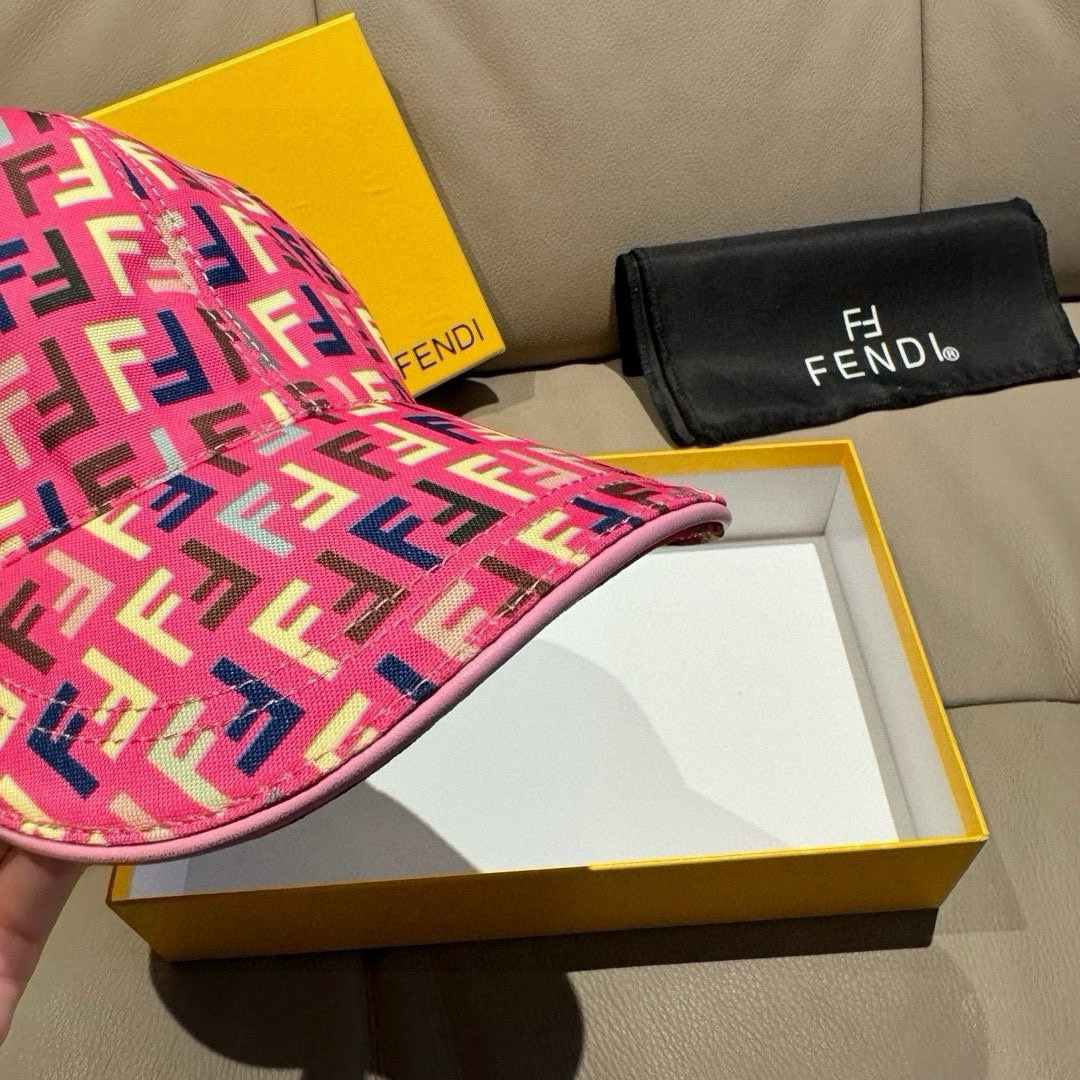 Fendi hat