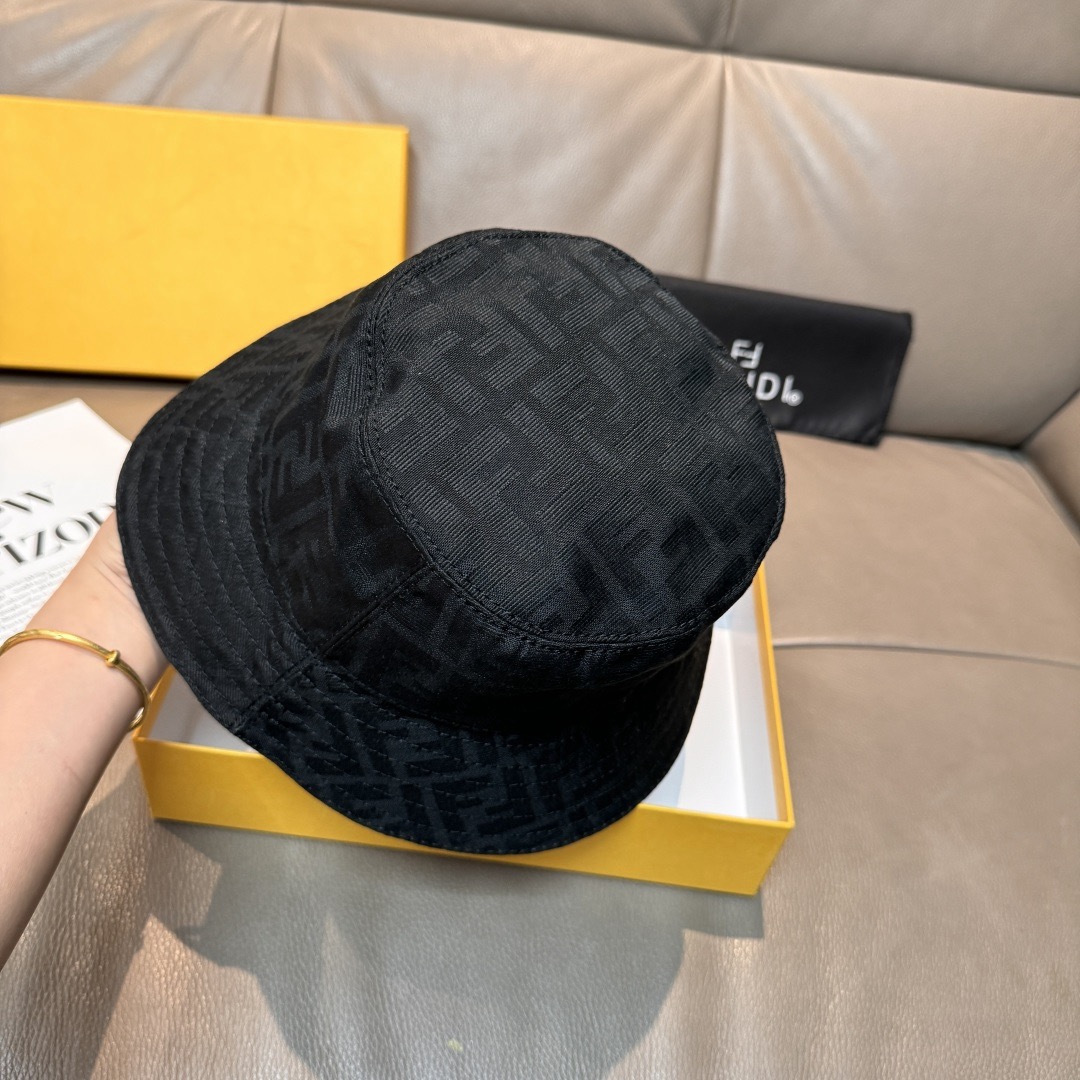 Fendi hat